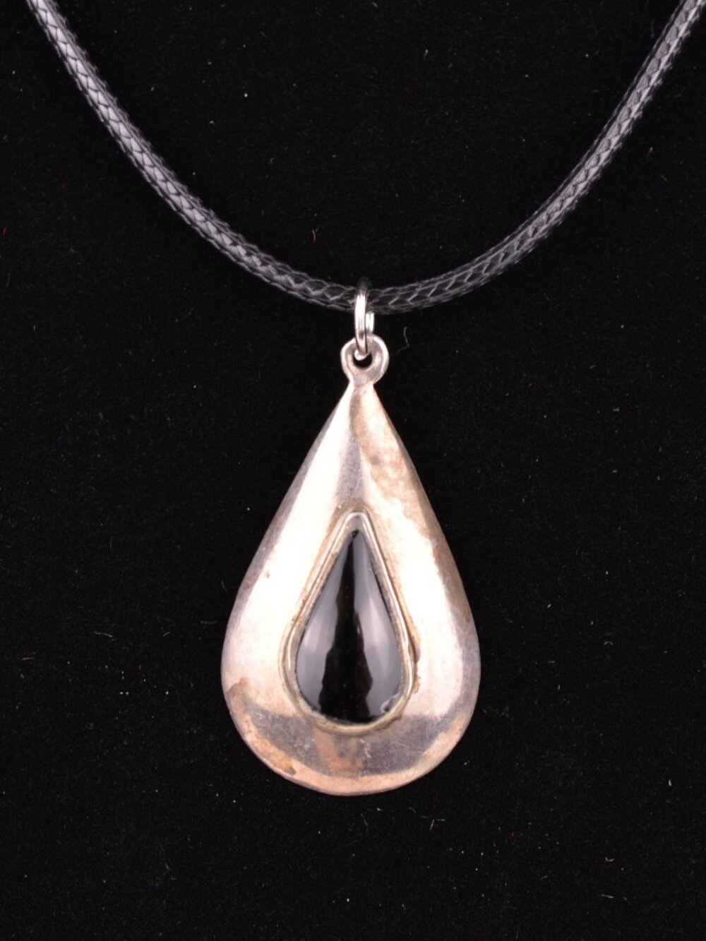 Barse Vintage Southwestern Sterling Silver Black Onyx Teardrop Pendant 925